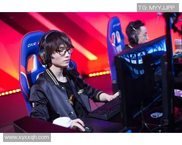 电竞比分与和平精英深度解析LNG战队当前竞技状态与表现 电竞比分与和平精英深度解析LNG战队当前竞技状态与表现